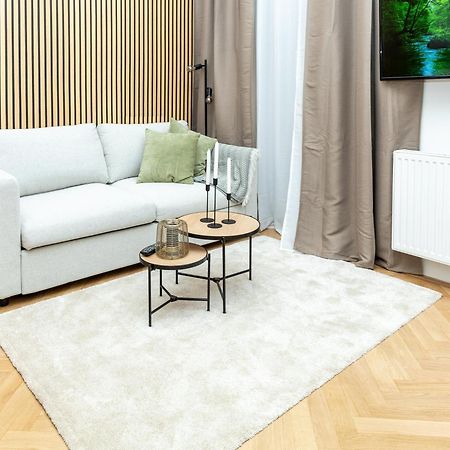 شقة Charming Retreat Walking Distance From Town Centre فيينا المظهر الخارجي الصورة