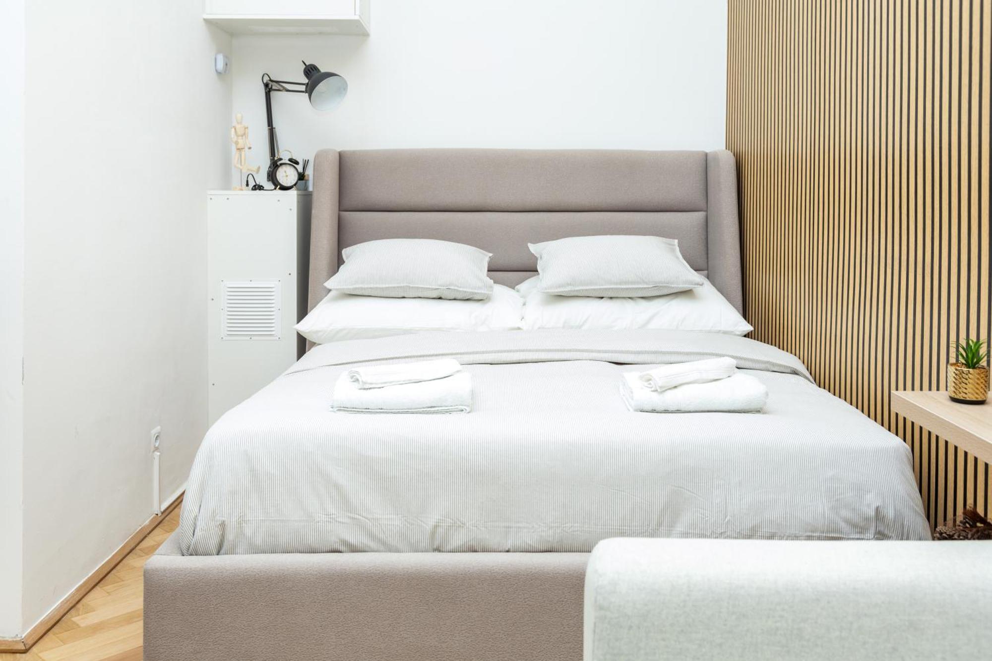 شقة Charming Retreat Walking Distance From Town Centre فيينا المظهر الخارجي الصورة